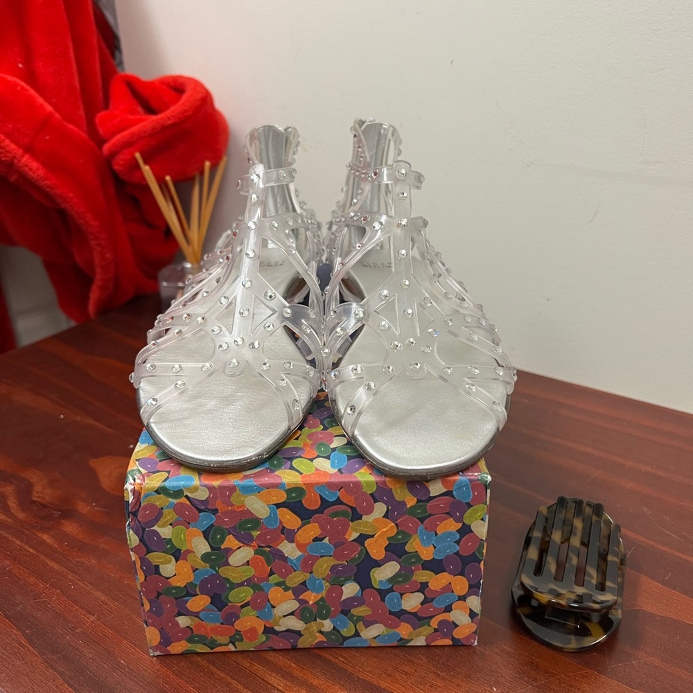 Jelly shoes